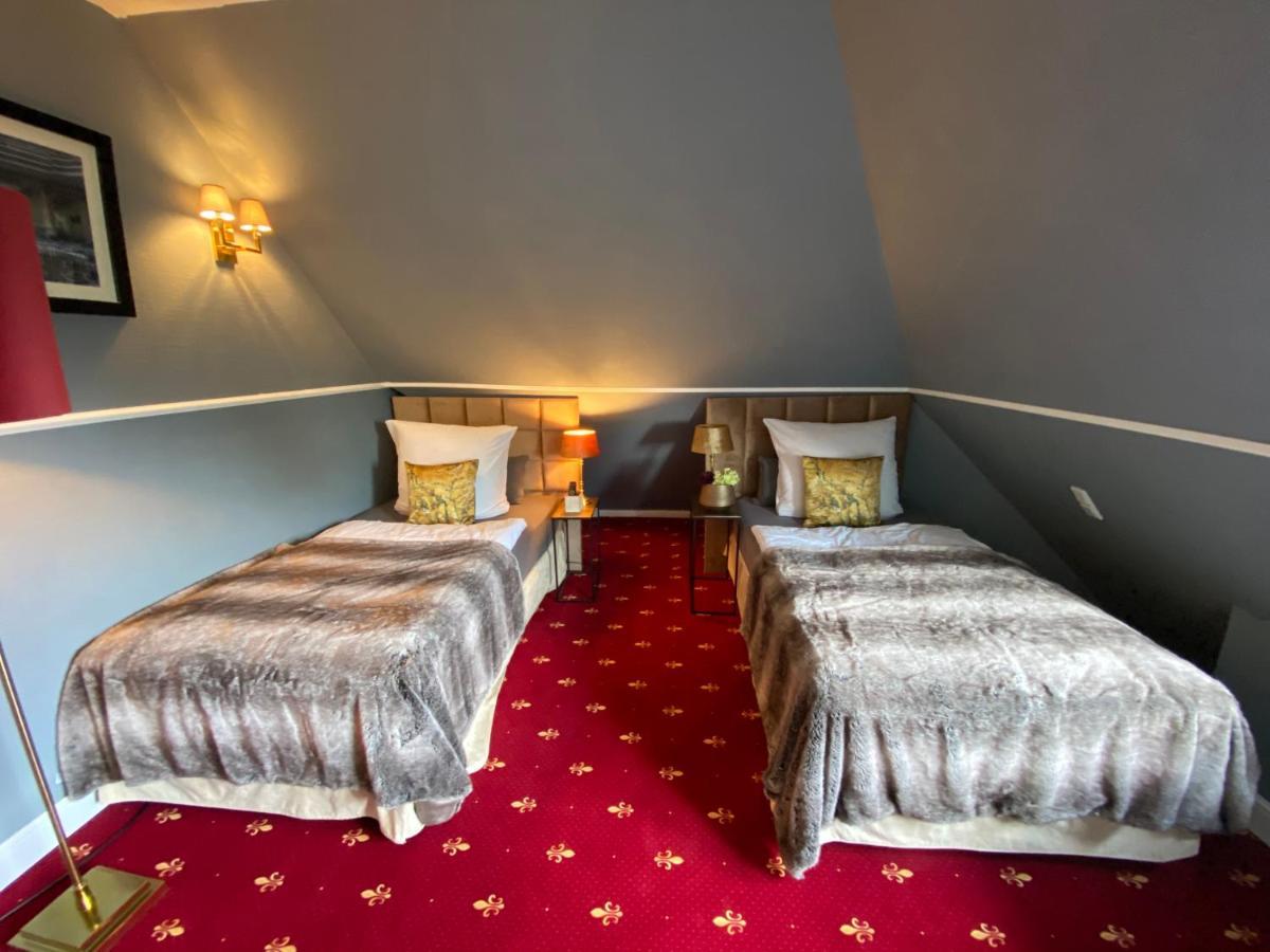 Boutique Hotel Villa Sarah Дюссельдорф Экстерьер фото