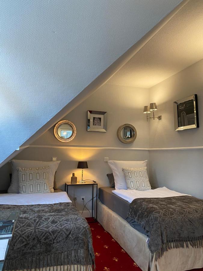 Boutique Hotel Villa Sarah Дюссельдорф Экстерьер фото